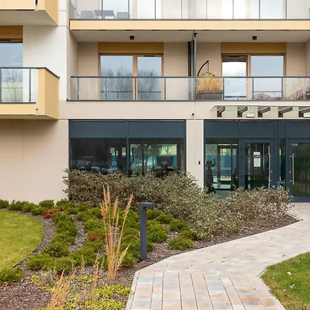 Modern And Elegant Filarskiego In With Air Conditioning & Parking And Gym By Renters Prestige Apartamento Gdansk